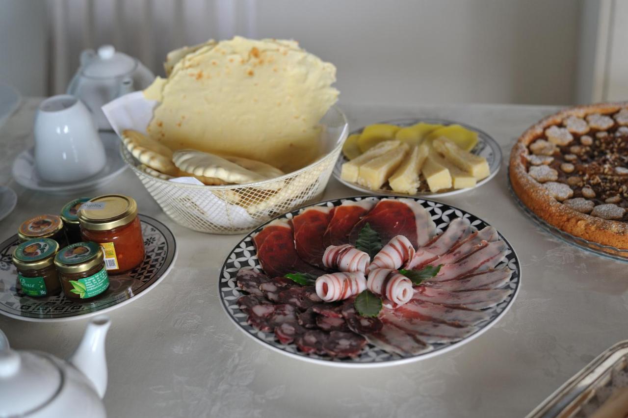 B&B e Home Restaurant S'ispera Fonni Esterno foto